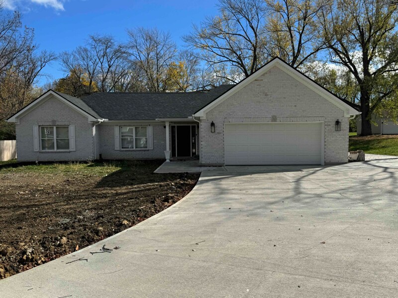 9798 Sheehan Rd in Dayton, OH - Foto de edificio