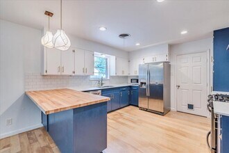 5614 Delwood Dr in Austin, TX - Building Photo - Building Photo