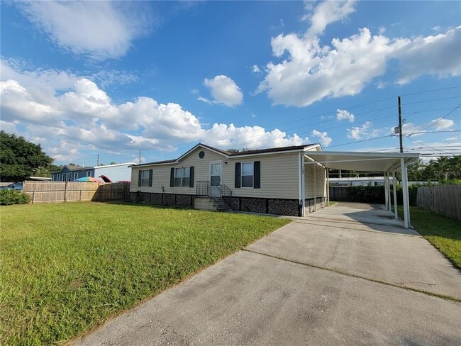 7502 Charlin Pkwy in Orlando, FL - Building Photo - Building Photo
