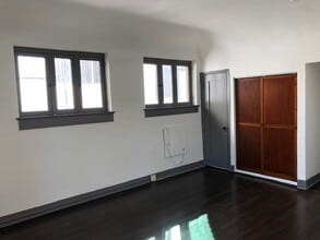 944 Maltman Ave in Los Angeles, CA - Building Photo - Building Photo