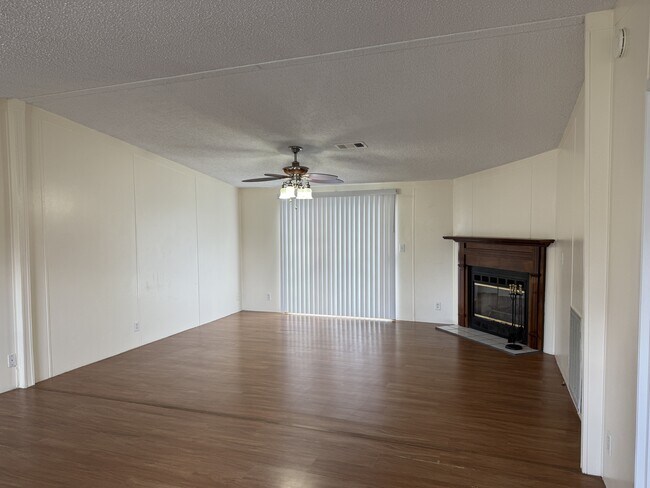 7790 NW 170th St in Trenton, FL - Building Photo - Building Photo