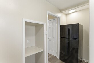 109 N Cruze St in Knoxville, TN - Building Photo - Building Photo