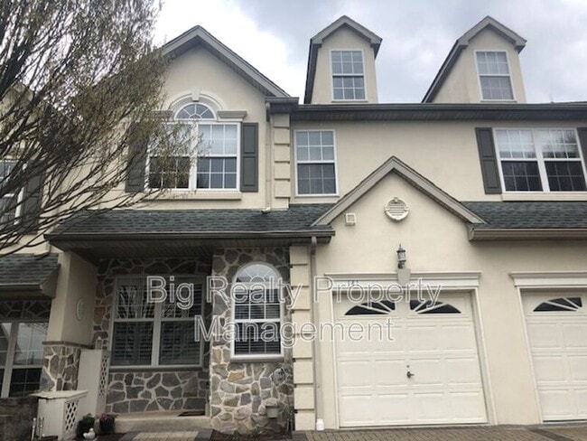 property at 141 Meadow View Ln