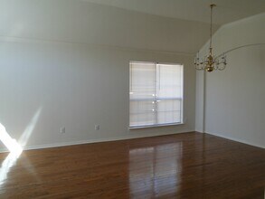 2266 Maserati Dr in Frisco, TX - Foto de edificio - Building Photo