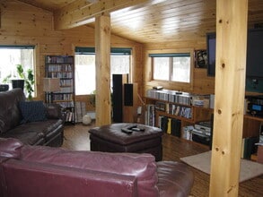 27 Spruce Ln in Ithaca, NY - Building Photo - Building Photo