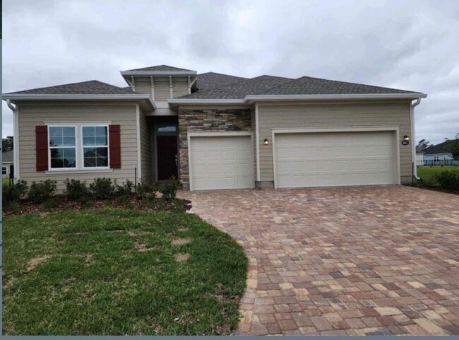 property at 84651 Balsam Ct