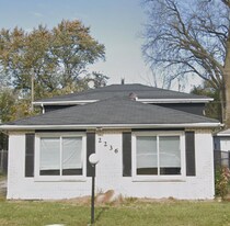 2236 W 157th Pl in Markham, IL - Building Photo