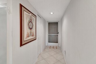 15075 Witney Rd in Delray Beach, FL - Building Photo - Building Photo