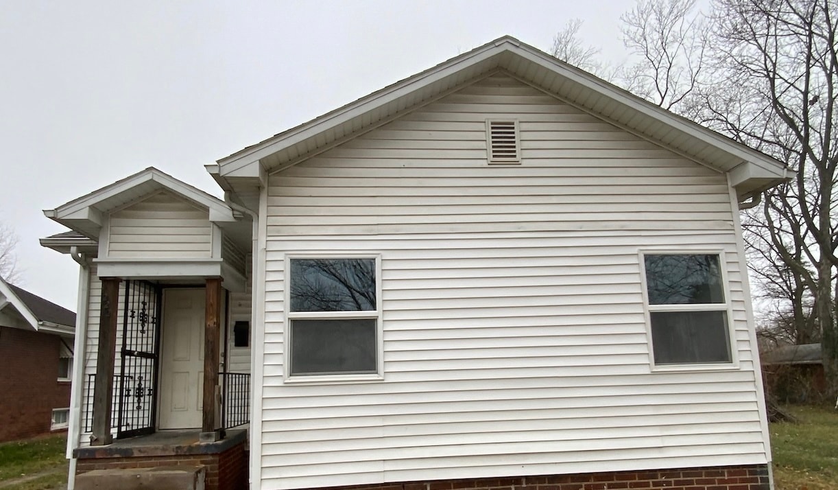 1222 N Franklin St in Danville, IL - Building Photo
