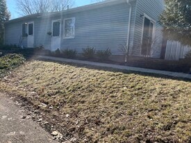 930 Prospect St, Unit 1 Bedroom 1 Bathroom in Salem, OH - Building Photo