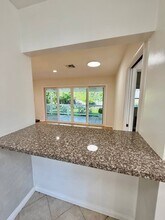 22051 San Miguel St in Woodland Hills, CA - Building Photo - Building Photo