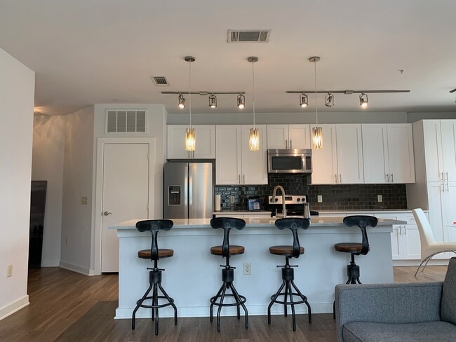 property at 1900 Barton Springs Rd