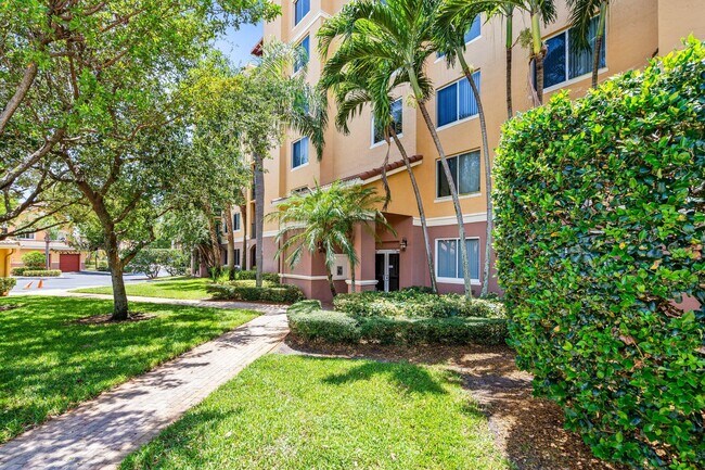 1000 Scotia Dr in Hypoluxo, FL - Building Photo - Building Photo