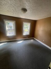 704 W 4th St, Unit #1 in Erie, PA - Building Photo - Building Photo