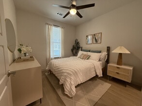 1102 Treeta Trl in Kyle, TX - Building Photo - Building Photo