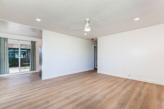3481 Idlewild Way in San Diego, CA - Building Photo - Building Photo