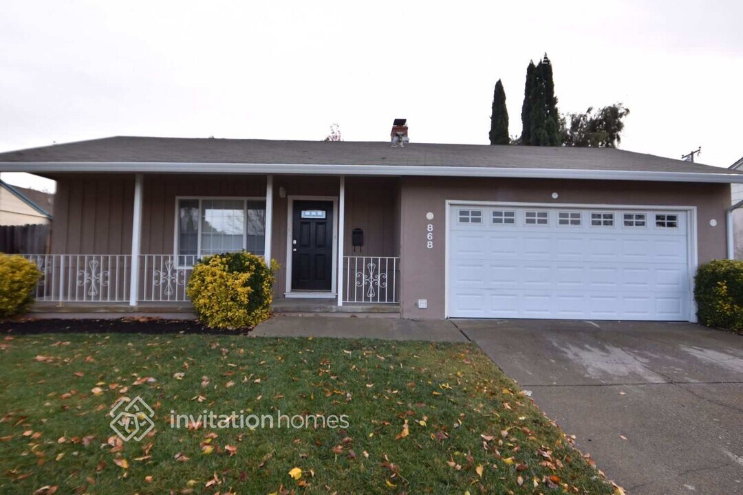 868 Ashwood Ave in Vallejo, CA - Building Photo