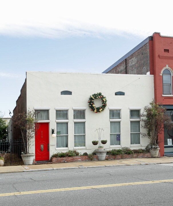 608 Main St in Memphis, TN - Foto de edificio