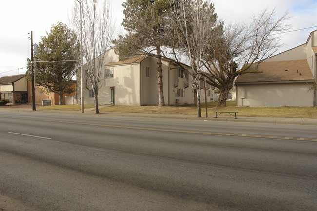 1004 S 3rd Ave in Yakima, WA - Building Photo - Building Photo