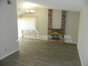 8529 Birch Crest Ct in Elk Grove, CA - Building Photo - Building Photo