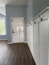 108 N Pauley Dr in Hutto, TX - Building Photo - Building Photo