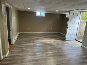 120 Frank St in Dunmore, PA - Foto de edificio - Building Photo