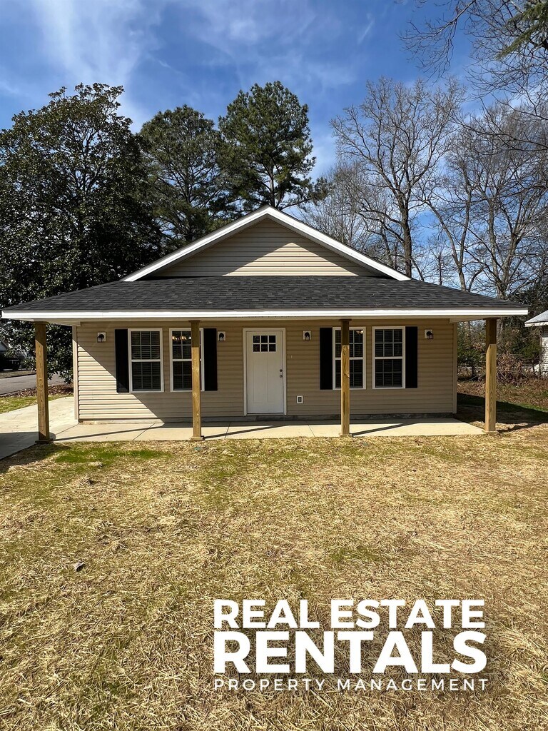 1009 Vinson Ave Rentals in Gadsden, AL