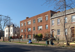 714 11th St NE in Washington, DC - Building Photo - Building Photo