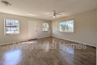 249 W 44th St in Jacksonville, FL - Building Photo - Building Photo