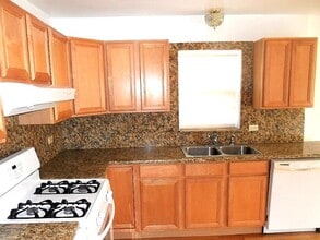 5534 N Campbell Ave in Chicago, IL - Building Photo - Building Photo