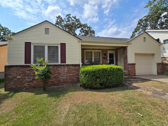 3117 N Cypress St in North Little Rock, AR - Building Photo - Building Photo