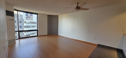 1625 Larimer St in Denver, CO - Building Photo - Building Photo