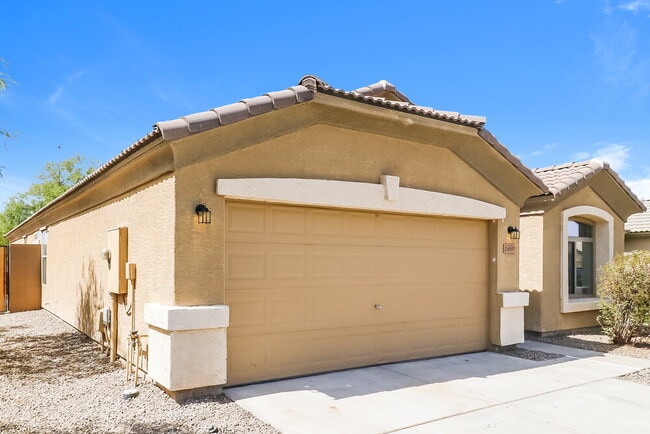 24997 W Vista Norte St in Buckeye, AZ - Building Photo - Building Photo