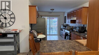 2507 Norcrest Ave in Windsor, ON - Building Photo - Building Photo