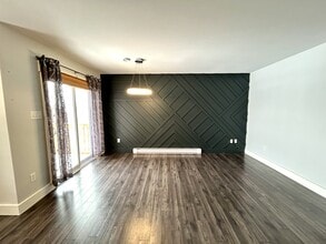 4 Guernsey Pl in St John's, NL - Building Photo - Building Photo