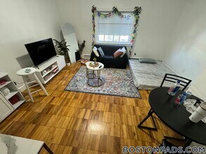 21 Boston St in Boston, MA - Building Photo - Building Photo
