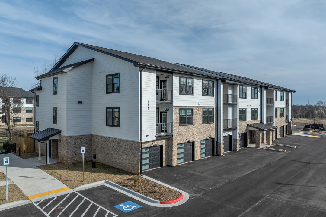 The Bend on Promenade in Rogers, AR - Foto de edificio