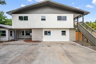 5136 68th St N in St. Petersburg, FL - Building Photo