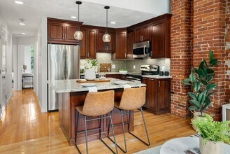 529 Columbus Ave in Boston, MA - Building Photo - Building Photo