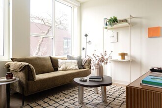 Inside Info Fremont in Chicago, IL - Building Photo - Building Photo