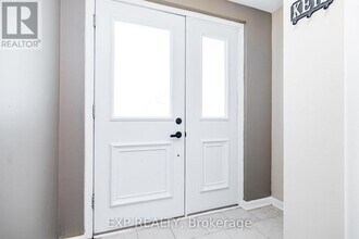 972 Arkell St in Ottawa, ON - Building Photo - Building Photo