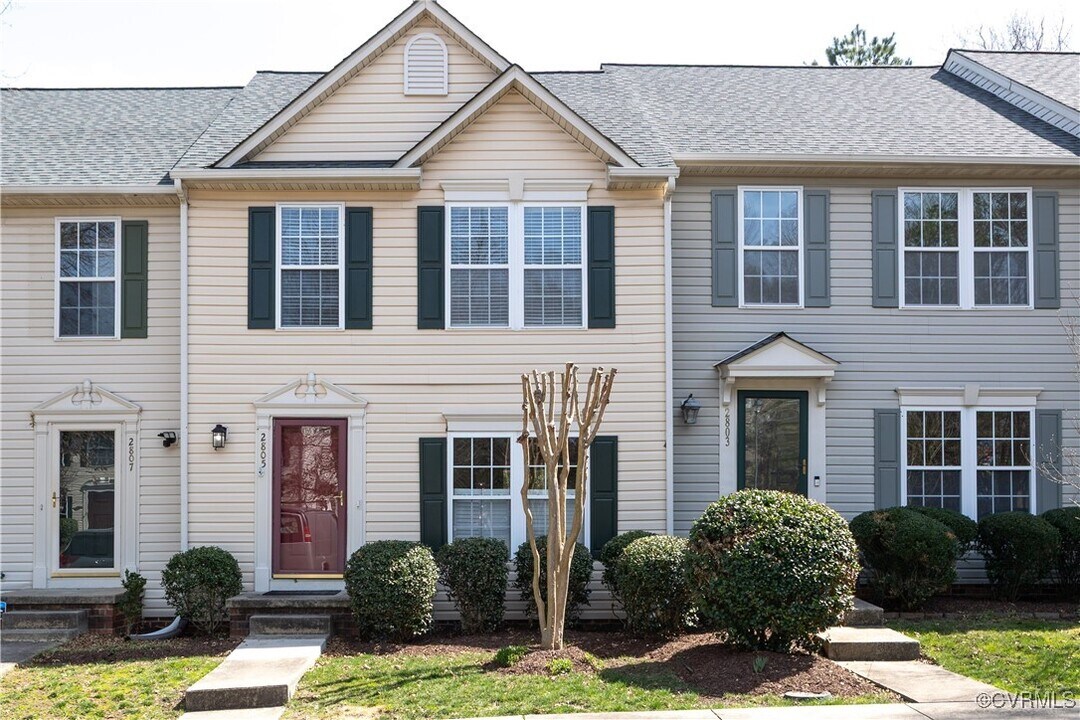 2805 Queensland Dr in Richmond, VA - Building Photo