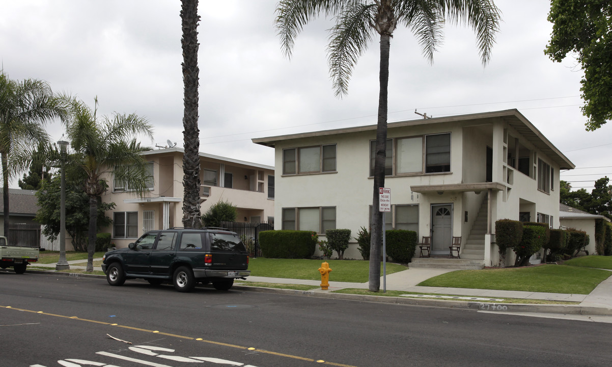 802-806 N Lemon St in Anaheim, CA - Building Photo