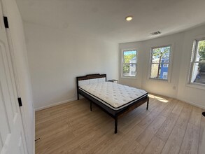 32 Palm St in Newark, NJ - Building Photo - Building Photo
