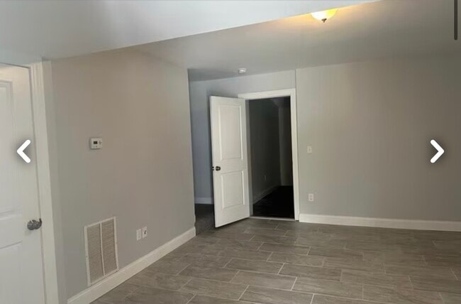 29 Russell Ave in Plainville, CT - Building Photo - Building Photo