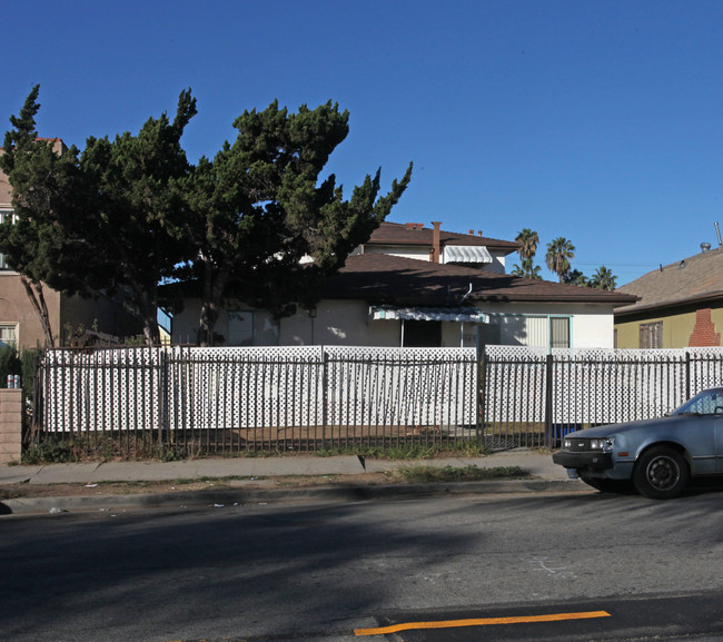 1169 N Edgemont St in Los Angeles, CA - Building Photo - Building Photo