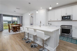 1876 Terreno Blvd in Naples, FL - Building Photo - Building Photo