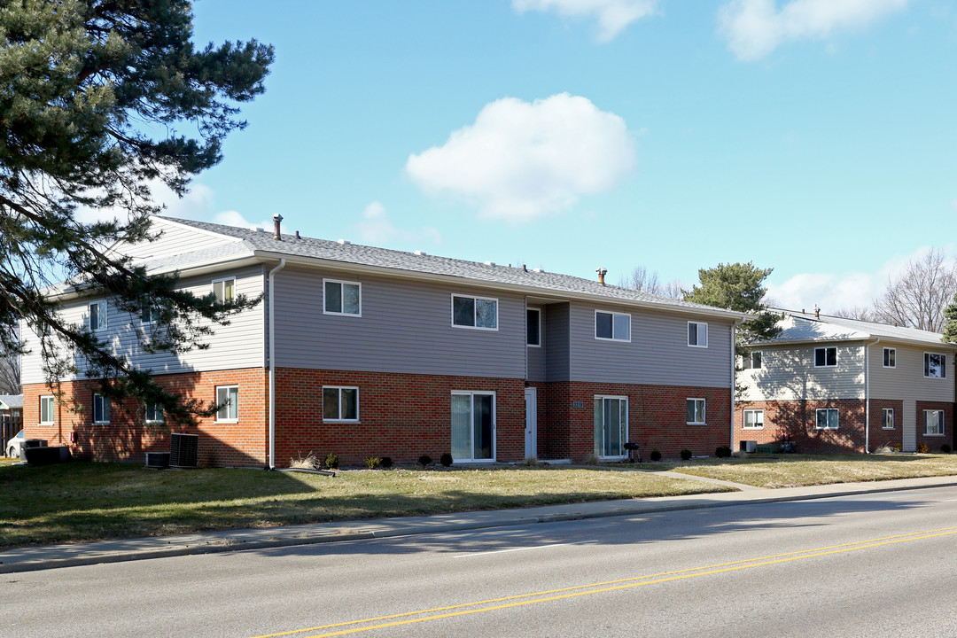 Georgetown Apartments in Granite City, IL - Building Photo