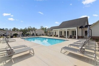 4005 Sunfish Ln in Flowery Branch, GA - Building Photo - Building Photo