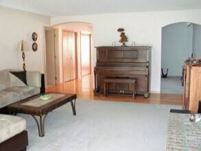 201 Foursome Dr in Sequim, WA - Building Photo - Building Photo